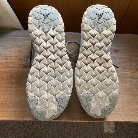 Jordan training shoes - Picture 2 of 2